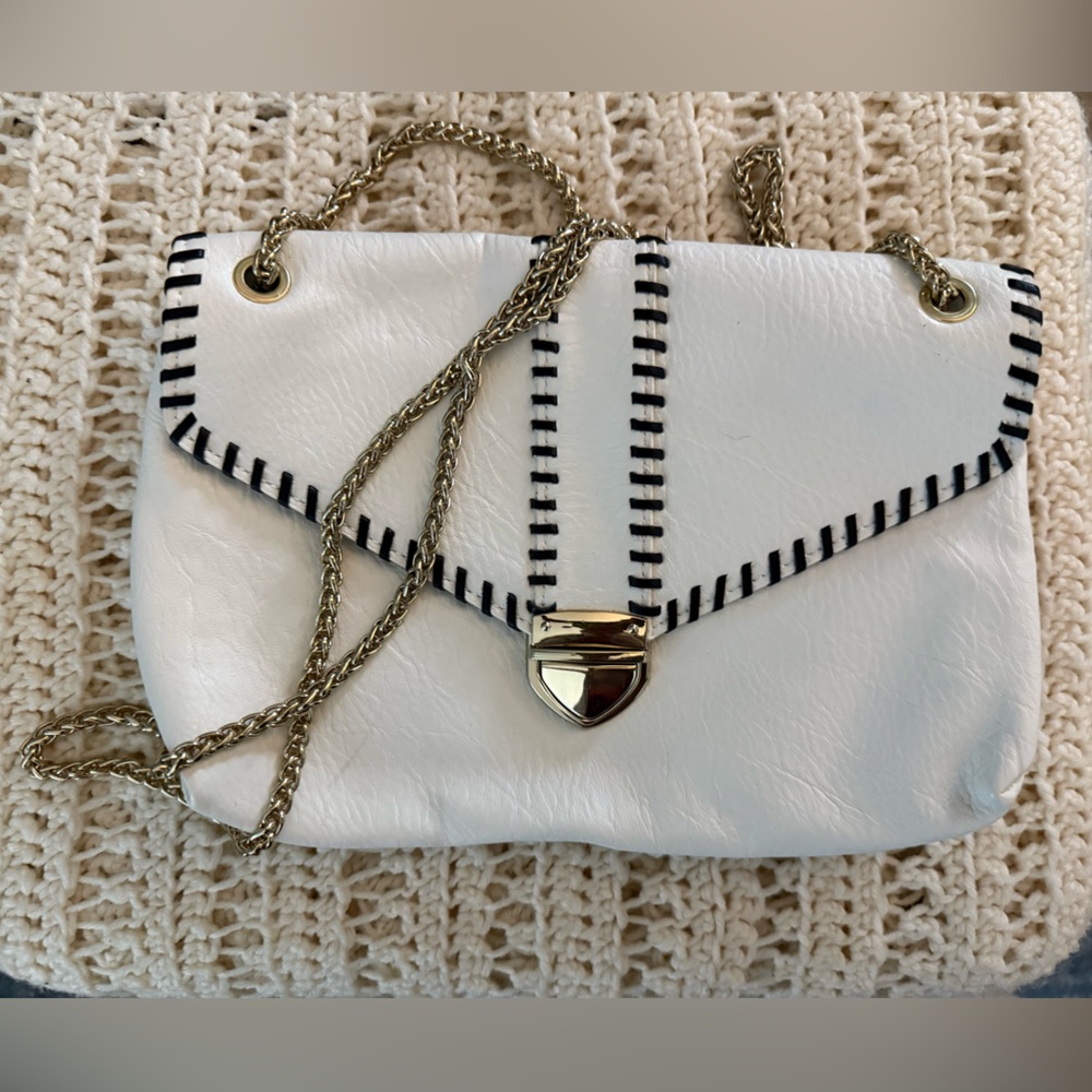 Vintage White Chain Purse